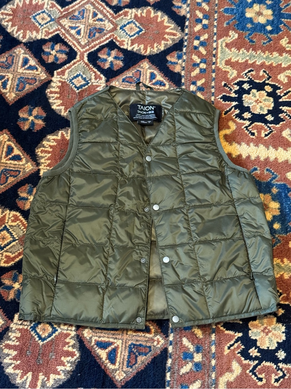 Taion-Kids V Neck Button Down Vest Green 6Y